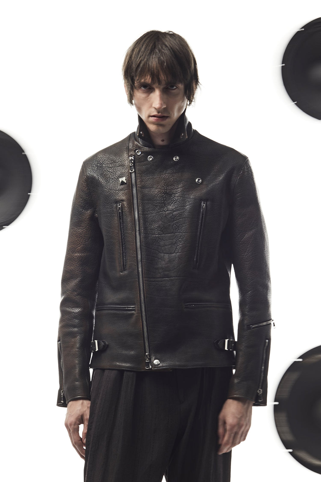 LOOK 25