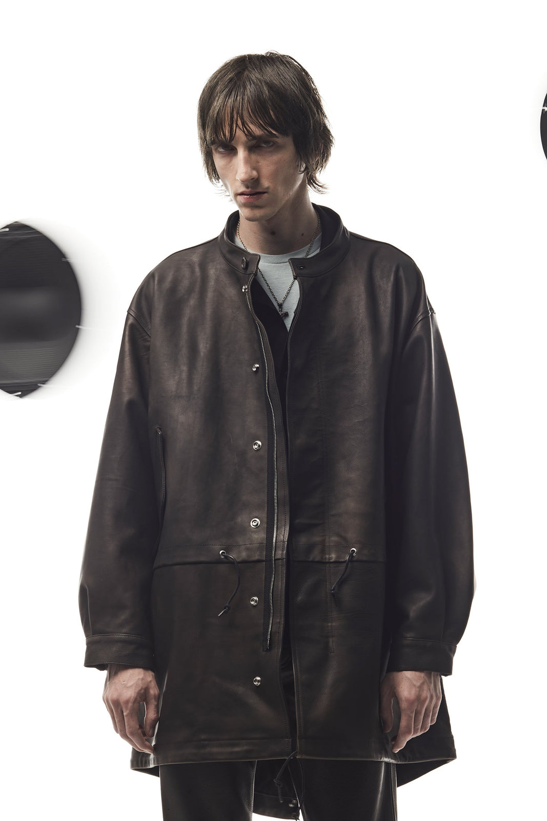 LOOK 32
