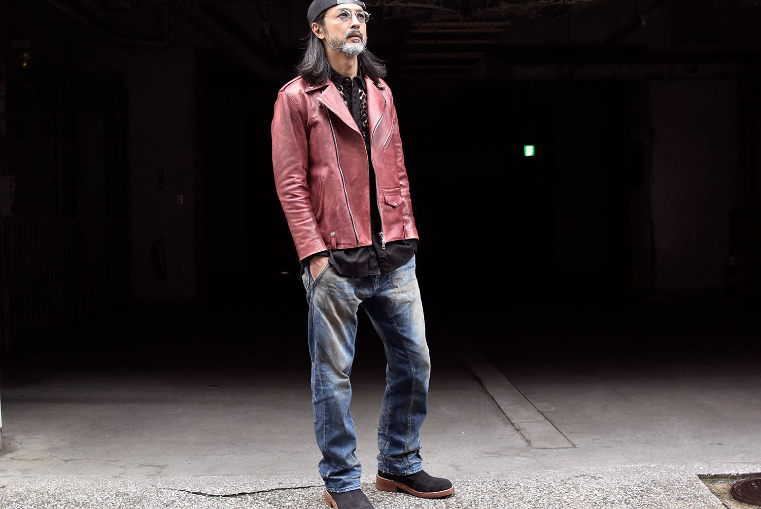 Men's leather jacket coordination with the new Leopard Western shirt as an inner