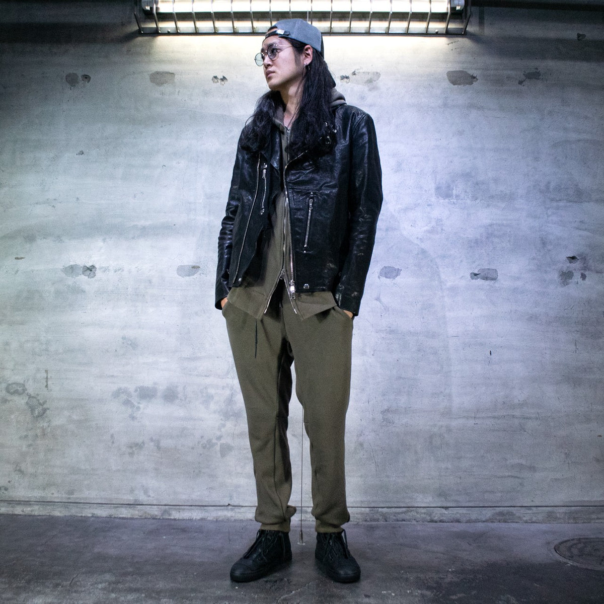 LINE_ALBUM_221013_4_1200x1200.