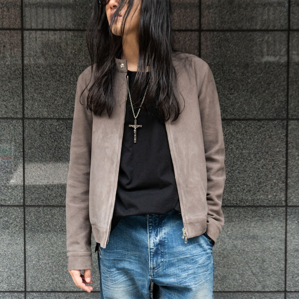 シルクのような手触り、繊細さと品のあるシープスエード『LUCA