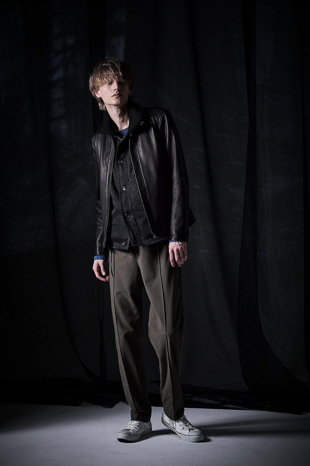 LOOK 17