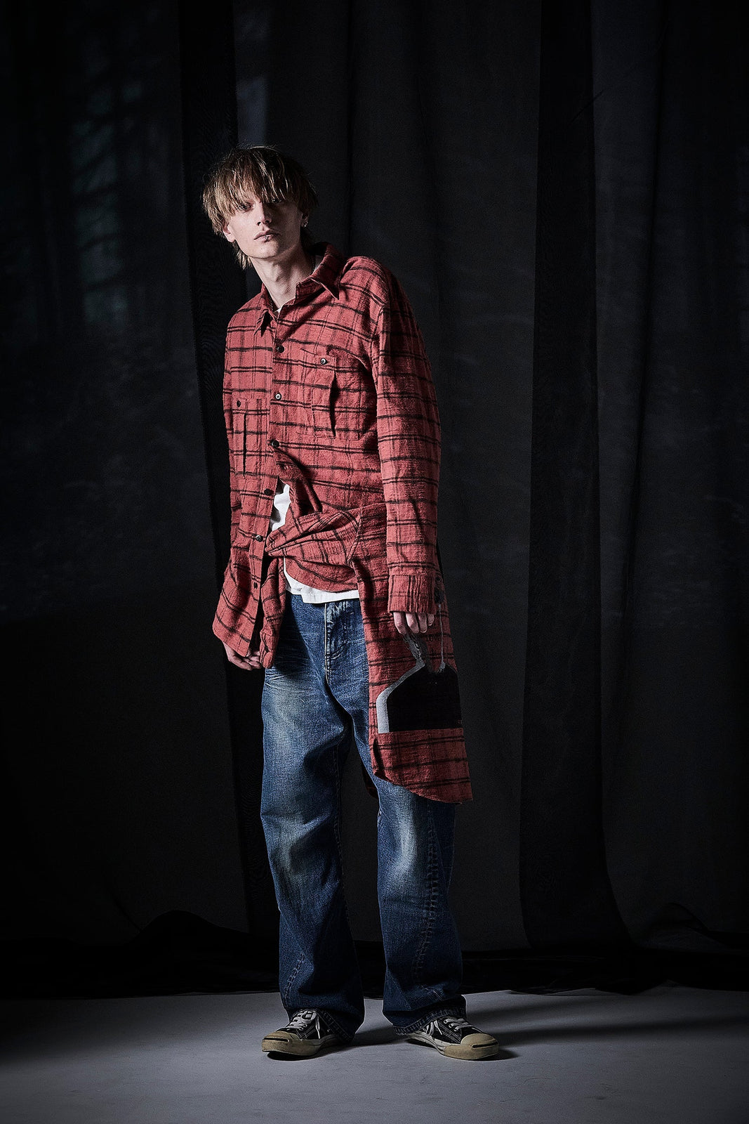 LOOK 22
