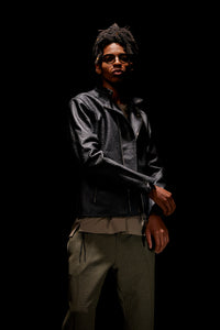 Load image into Gallery viewer, Poly-Rayon Stretch Dobby Track Tapered Pants - YELLOW x NAVY