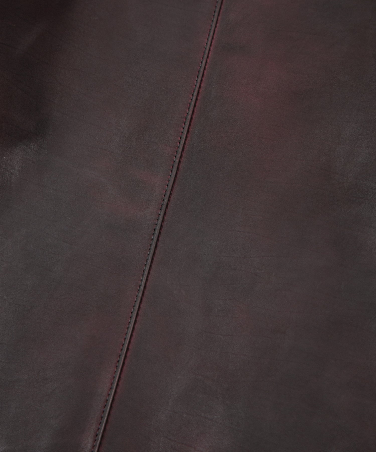 Load image into Gallery viewer, JapaneseWhite × Vegetable Tanned Calfskin Burning Dyed NINA High-neck Blouson - CRIMSON RED