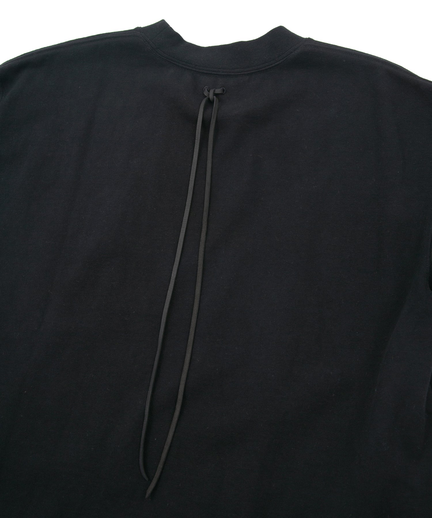 Load image into Gallery viewer, Vintage Filled Vintage Finish Fleece-Lined Crew Neck L/S Sweatshirt - BLACK