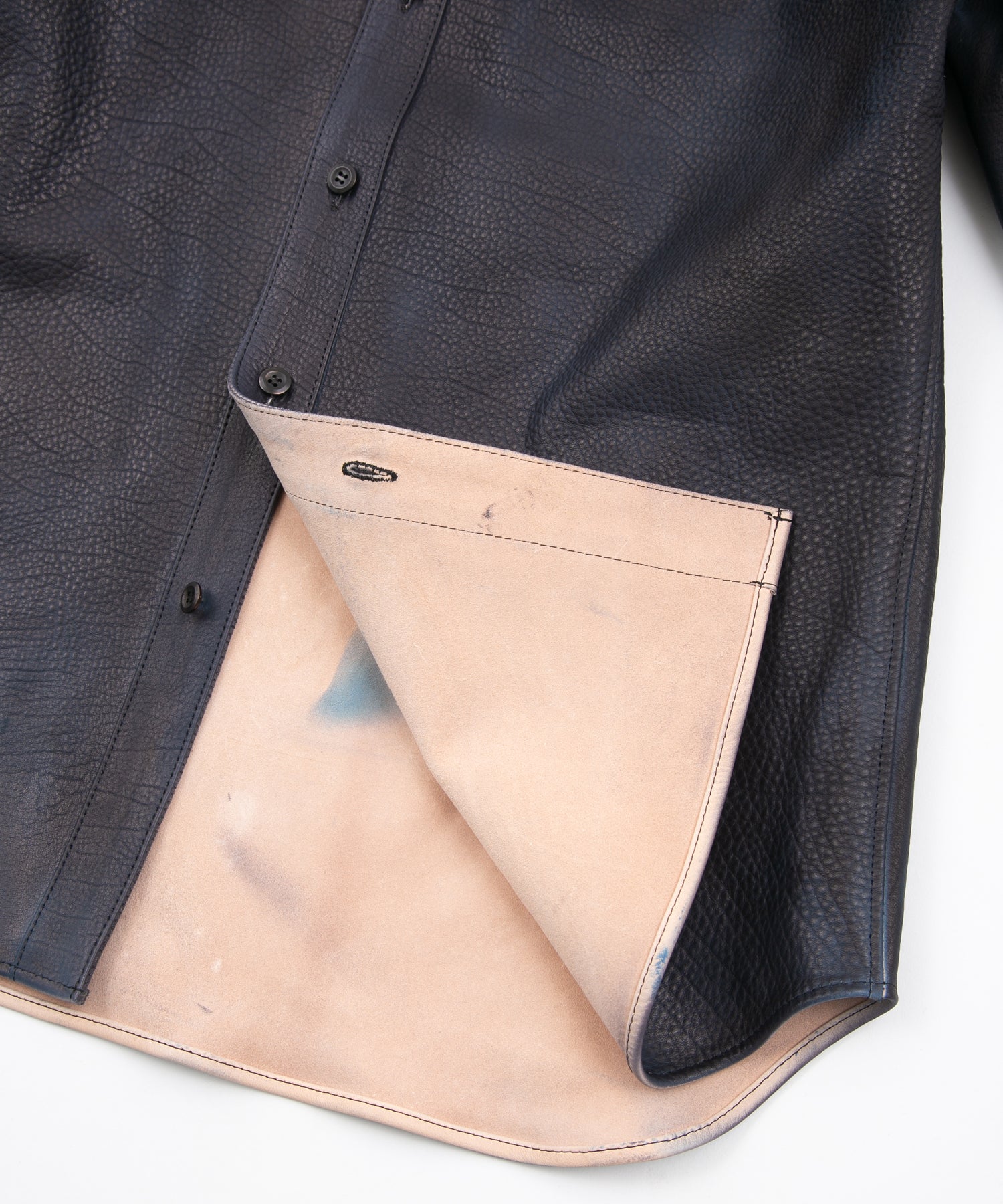 Load image into Gallery viewer, White tanned and vegetable tanned calfskin Burning dyed - Product Burning Dyed EDDIE Western Shirt - JEAN BLACK