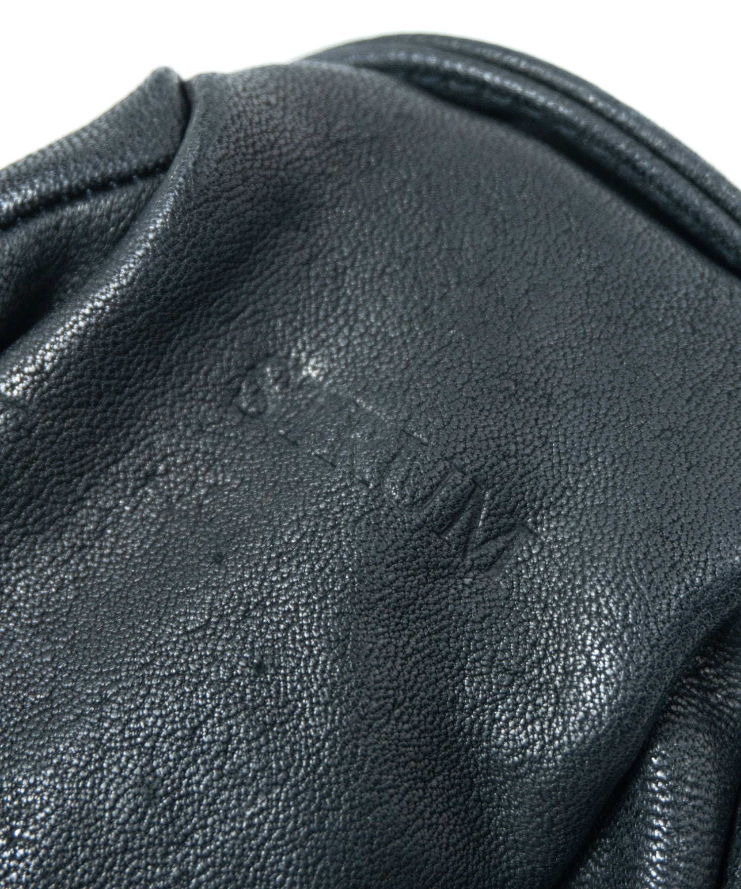 Load image into Gallery viewer, Pit Vegetable Full Tanned Shrank Horsehide Riders Key Case - BLACK