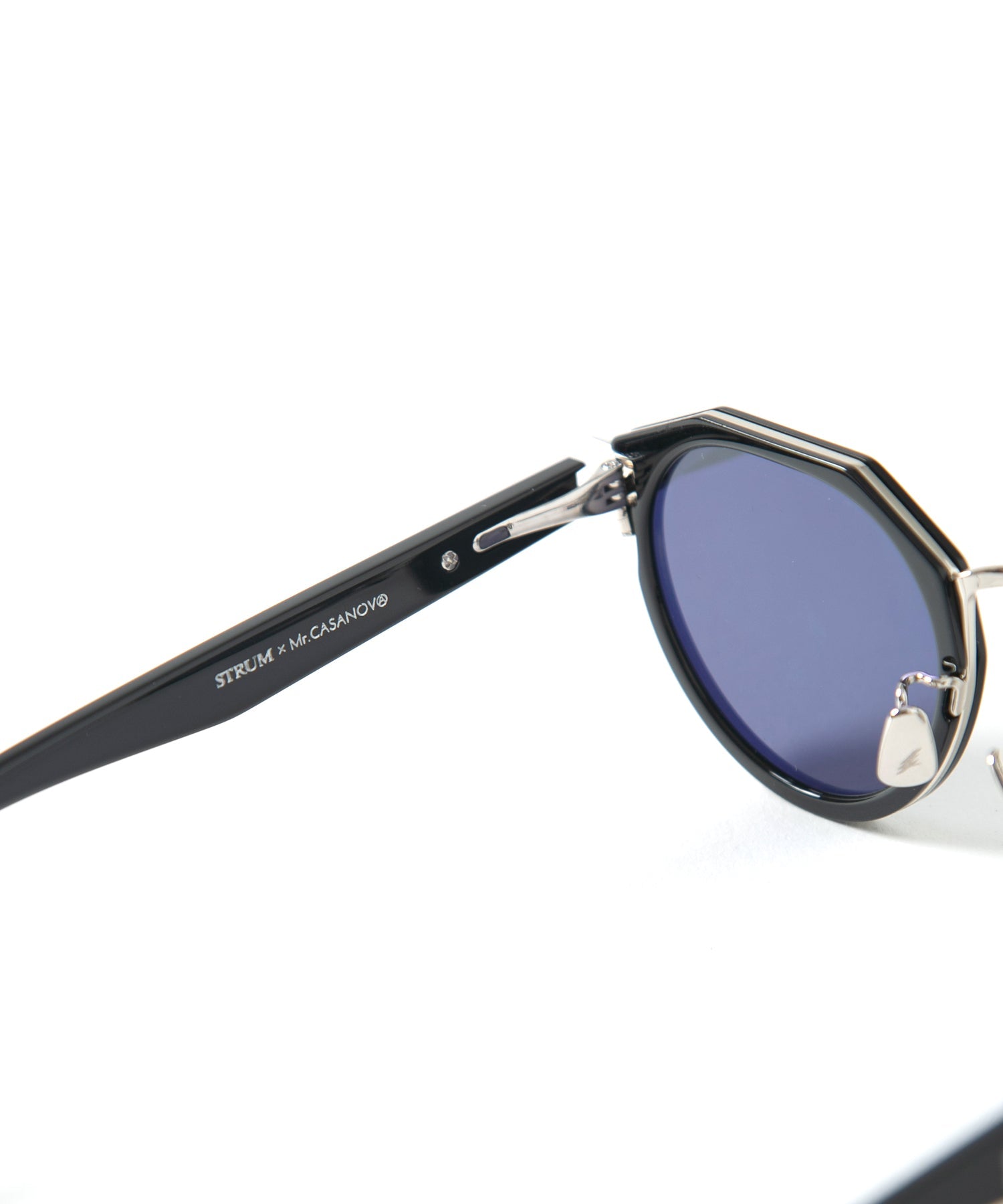 Load image into Gallery viewer, STRUM×Mr.CASANOVA Eyewear - BLACK