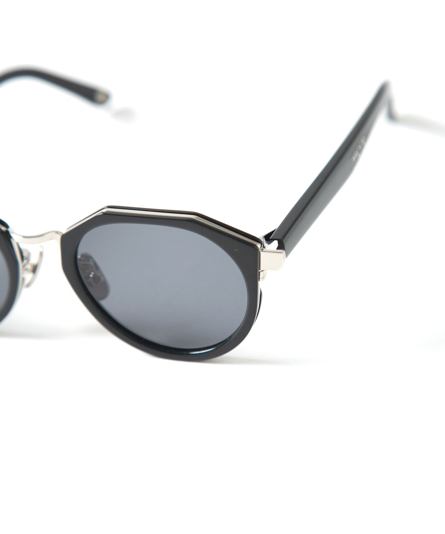 Load image into Gallery viewer, STRUM×Mr.CASANOVA Eyewear - BLACK