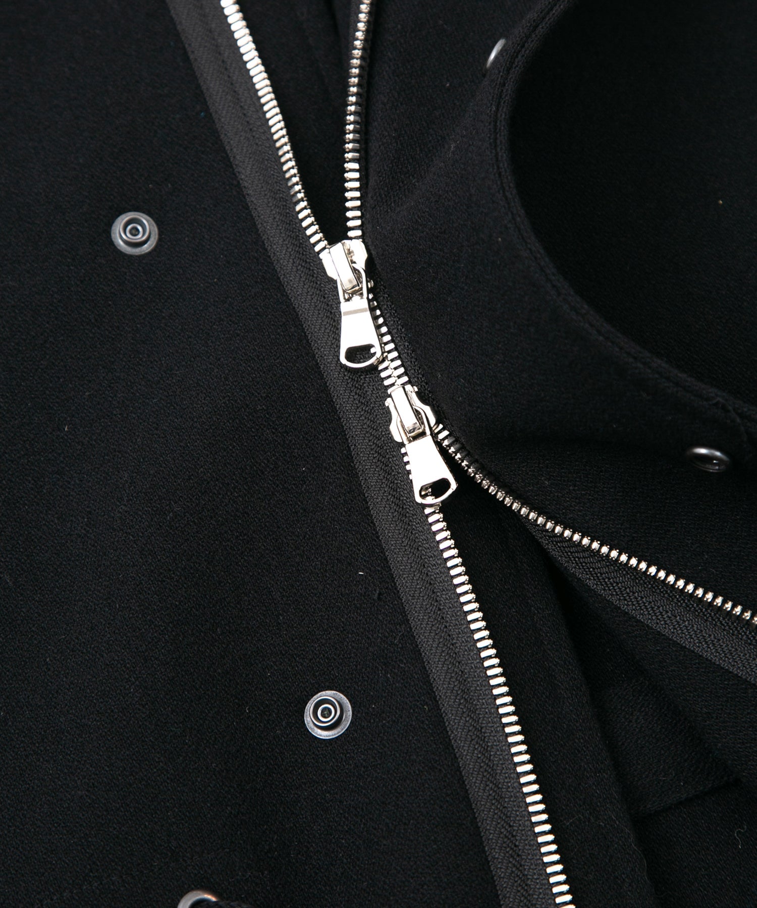 Load image into Gallery viewer, Wool & Nylon W Cloth Vintage Tumbler Fishtail Coat - BLACK
