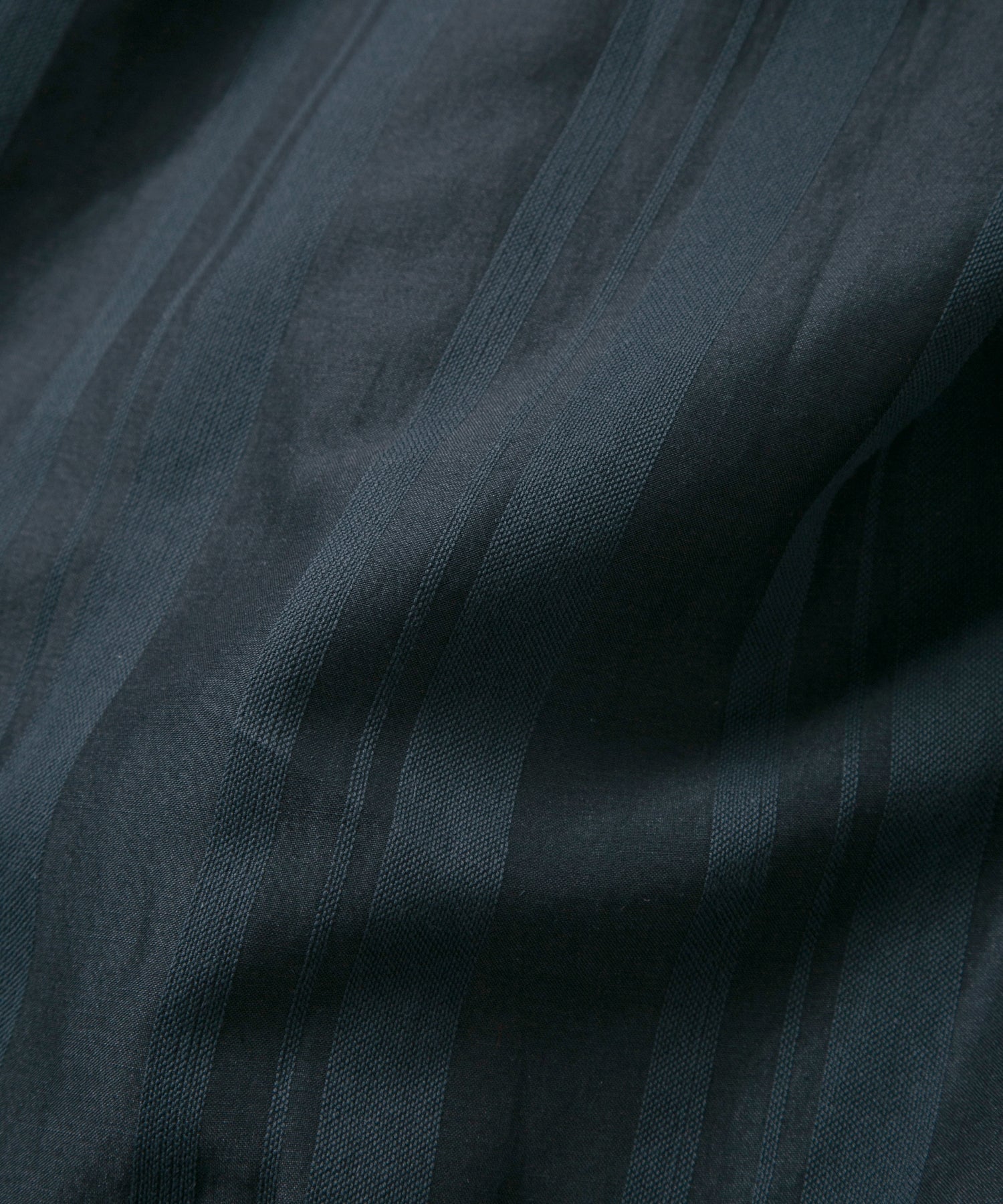 Load image into Gallery viewer, Rayon Cotton Ramie Stripe Cloth Shorts - BLACK