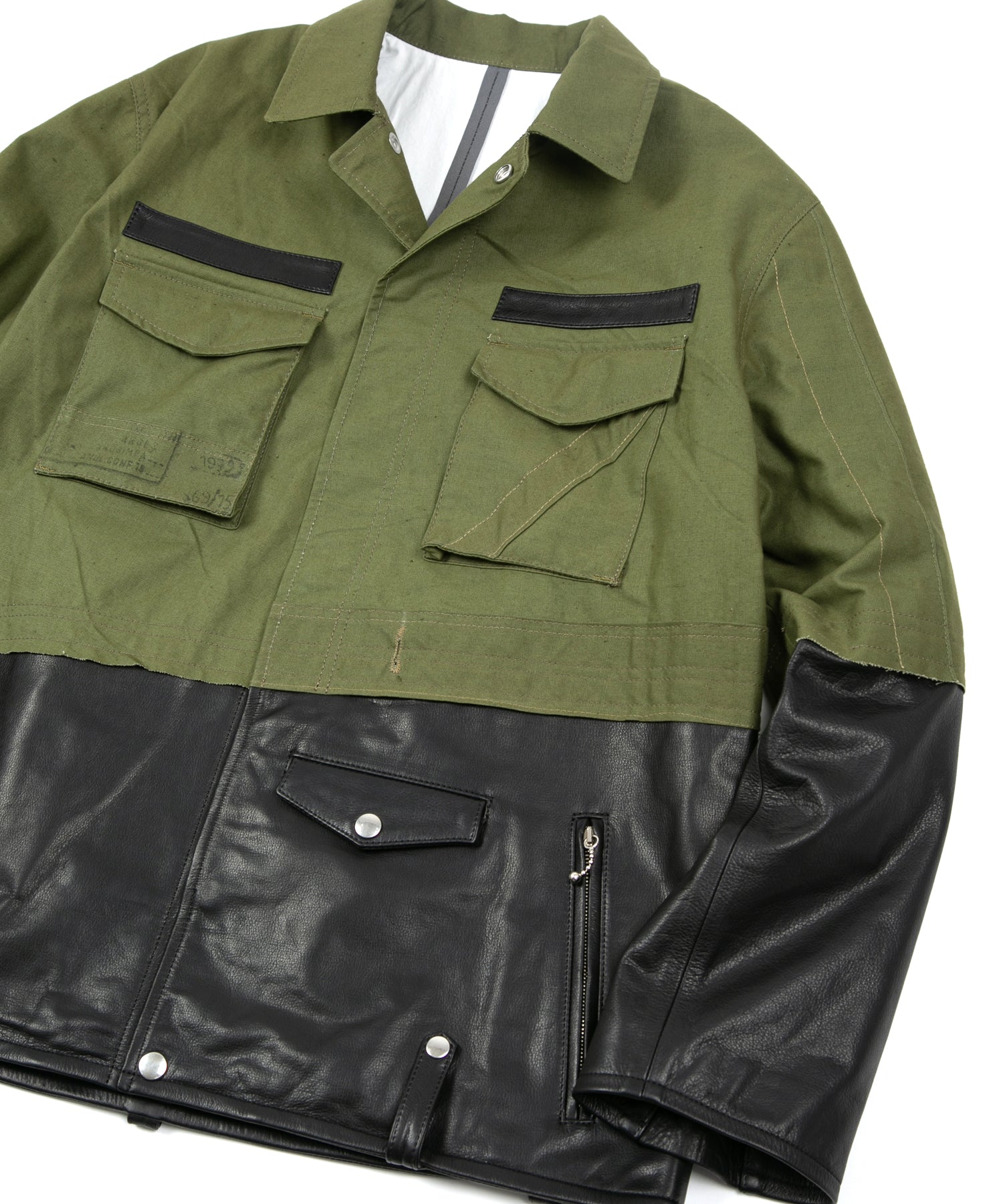 Load image into Gallery viewer, Japan Steer hide&French Military Dead Stock Poncho Combination Blouson - BLACK × KHAKI