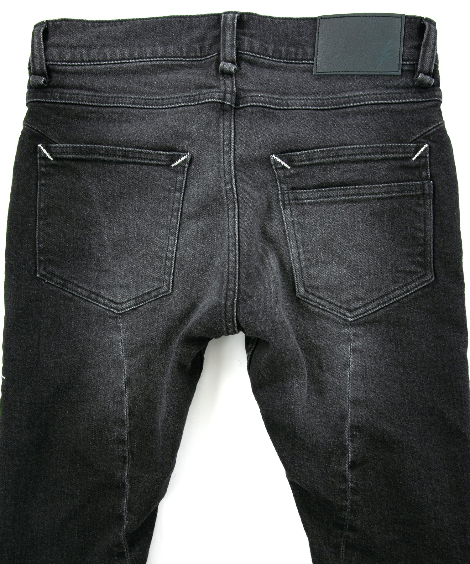 Load image into Gallery viewer, 11oz Organic Cotton Stretch Denim "SKINNY JOHN" Skinny Jeans USED PROCESSING / BLACK