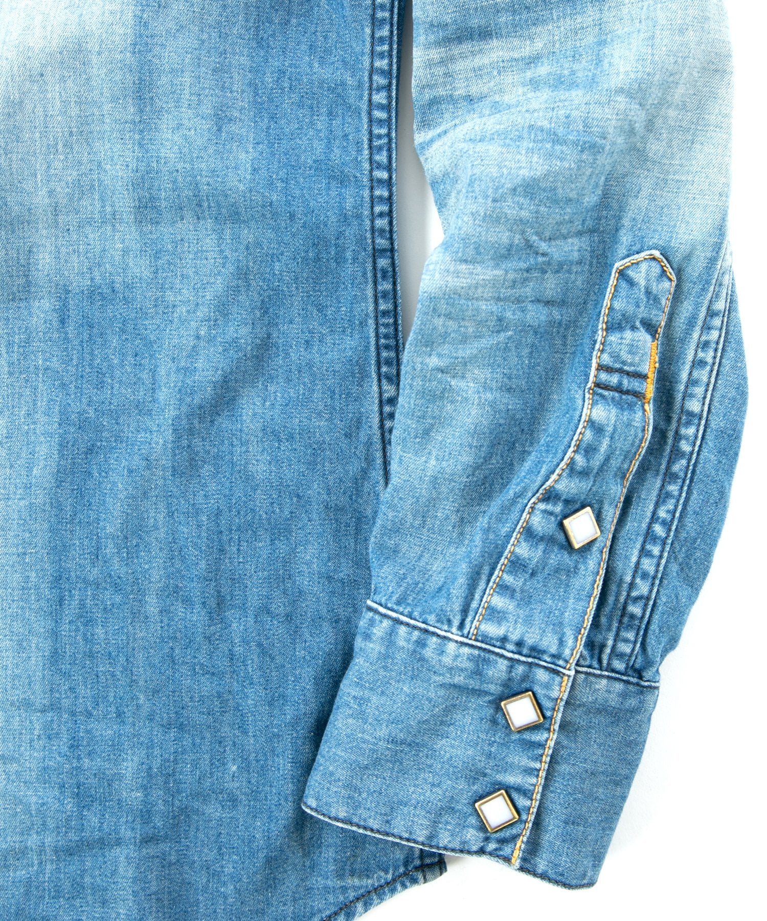 Load image into Gallery viewer, 5.3oz Organic Cotton Denim "TRAVIS" Long Sleeved Western shirt / INDIGO