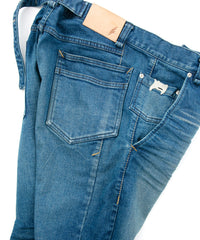Load image into Gallery viewer, 12.5oz Organic Cotton Stretch Denim Box Wide Straight Jeans / INDIGO