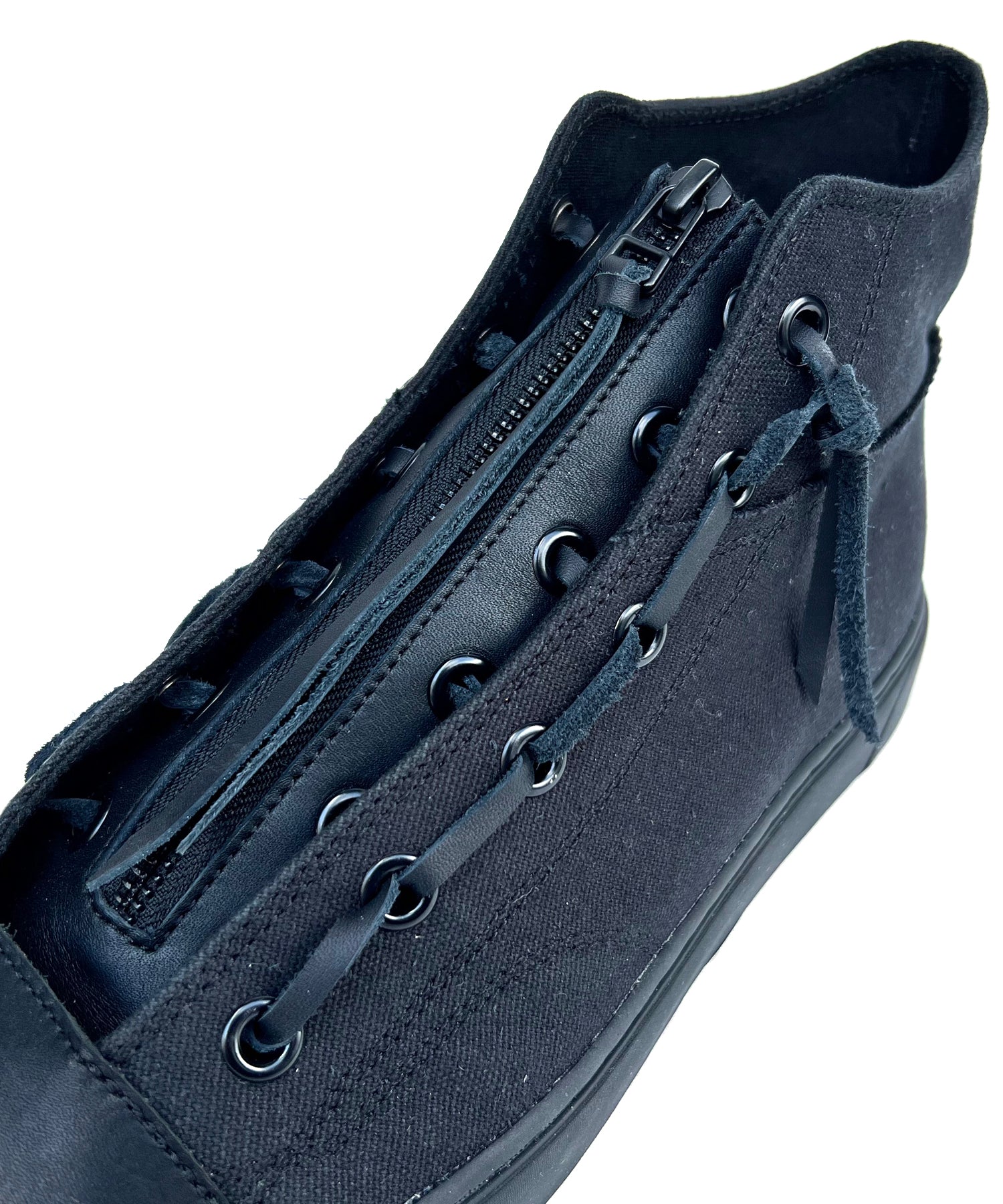 Load image into Gallery viewer, Leather Zip Tan Sneakers BLACK REVOLT 2 - ALL BLACK