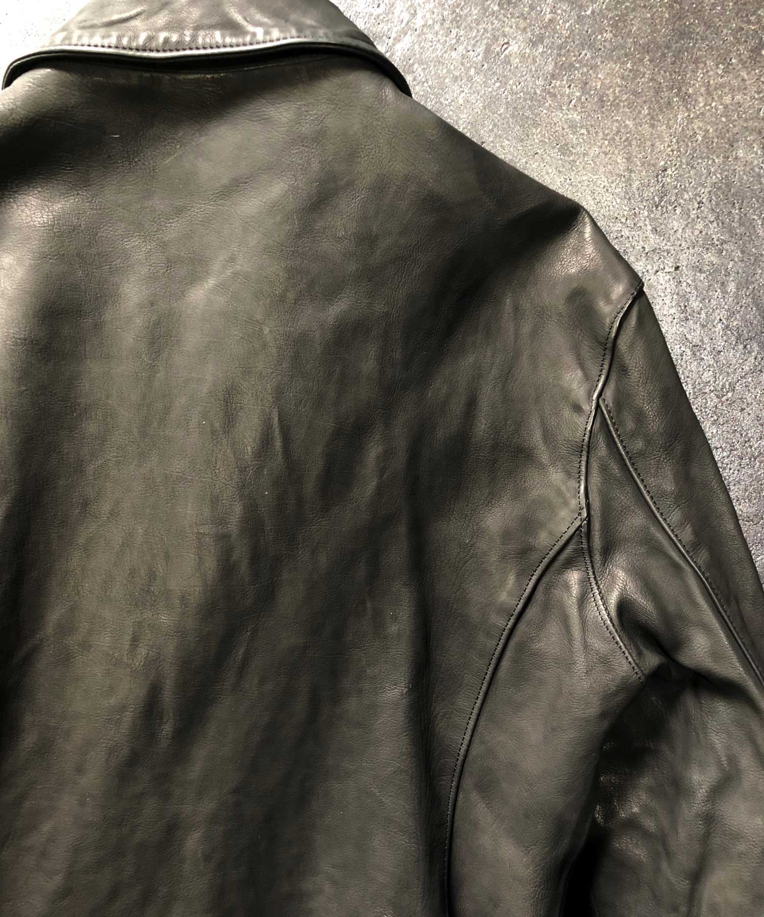 Load image into Gallery viewer, Domestic Vegetable Full Tanned Calf Skin Garment Dyed Single Riders Jacket / Black