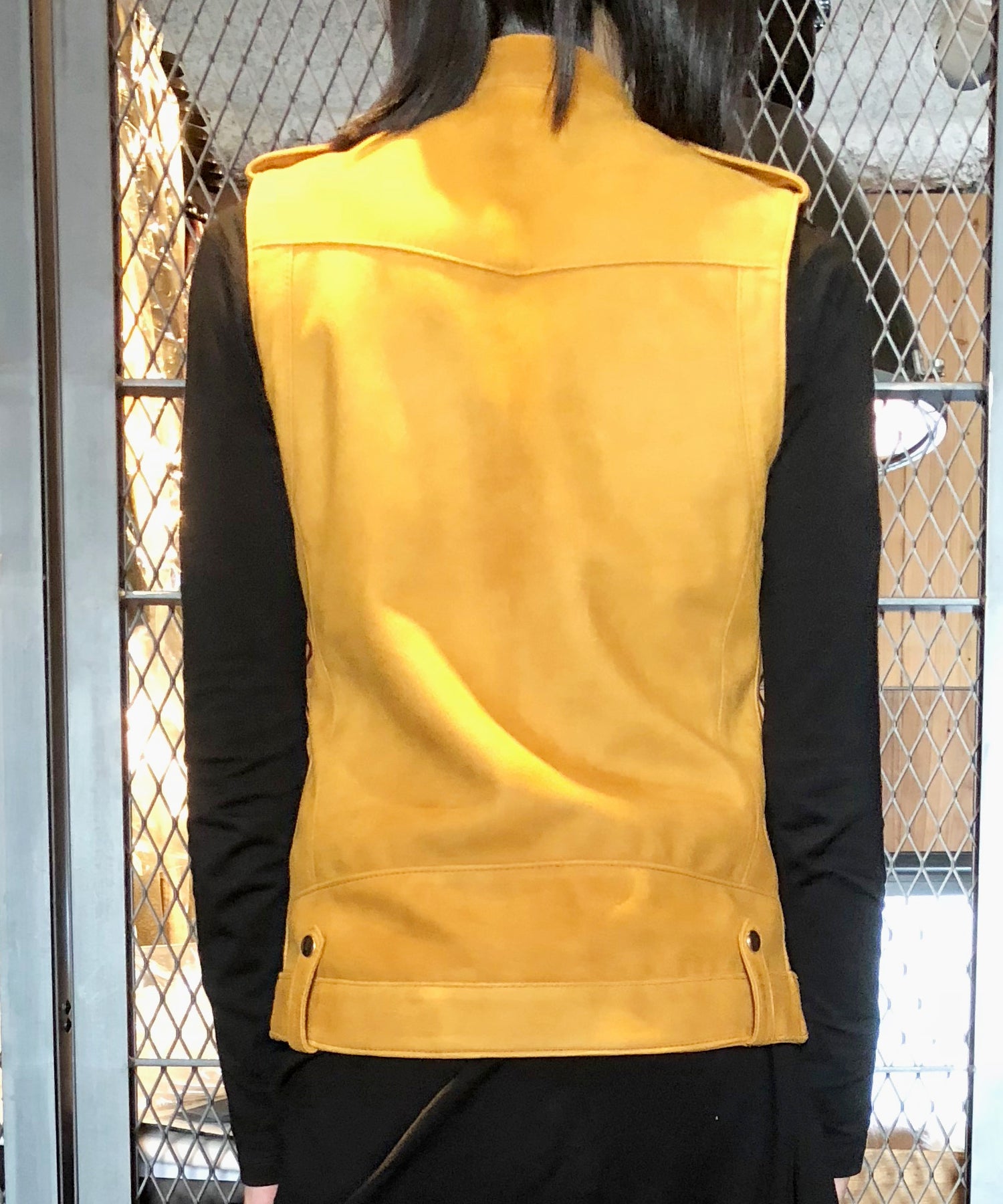 Load image into Gallery viewer, Lucinda Highland Lamb Silky Suede Vest / Camel