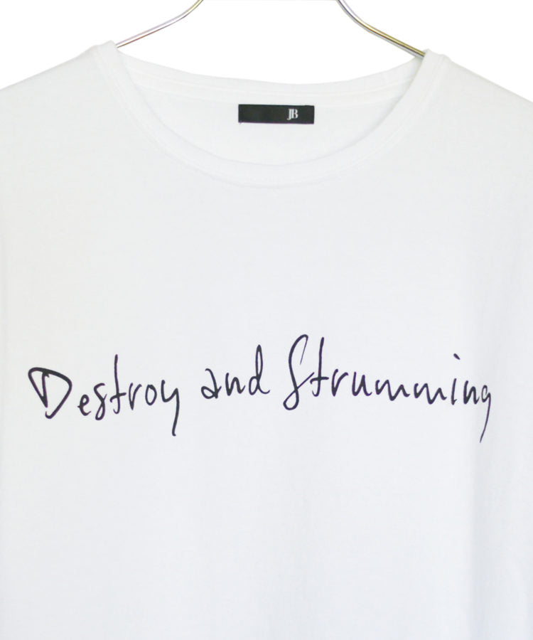 STRUM × JOHNNY BUSINESS『Destroy and Strumming』Tシャツ ホワイト STRUM OFFICIAL
