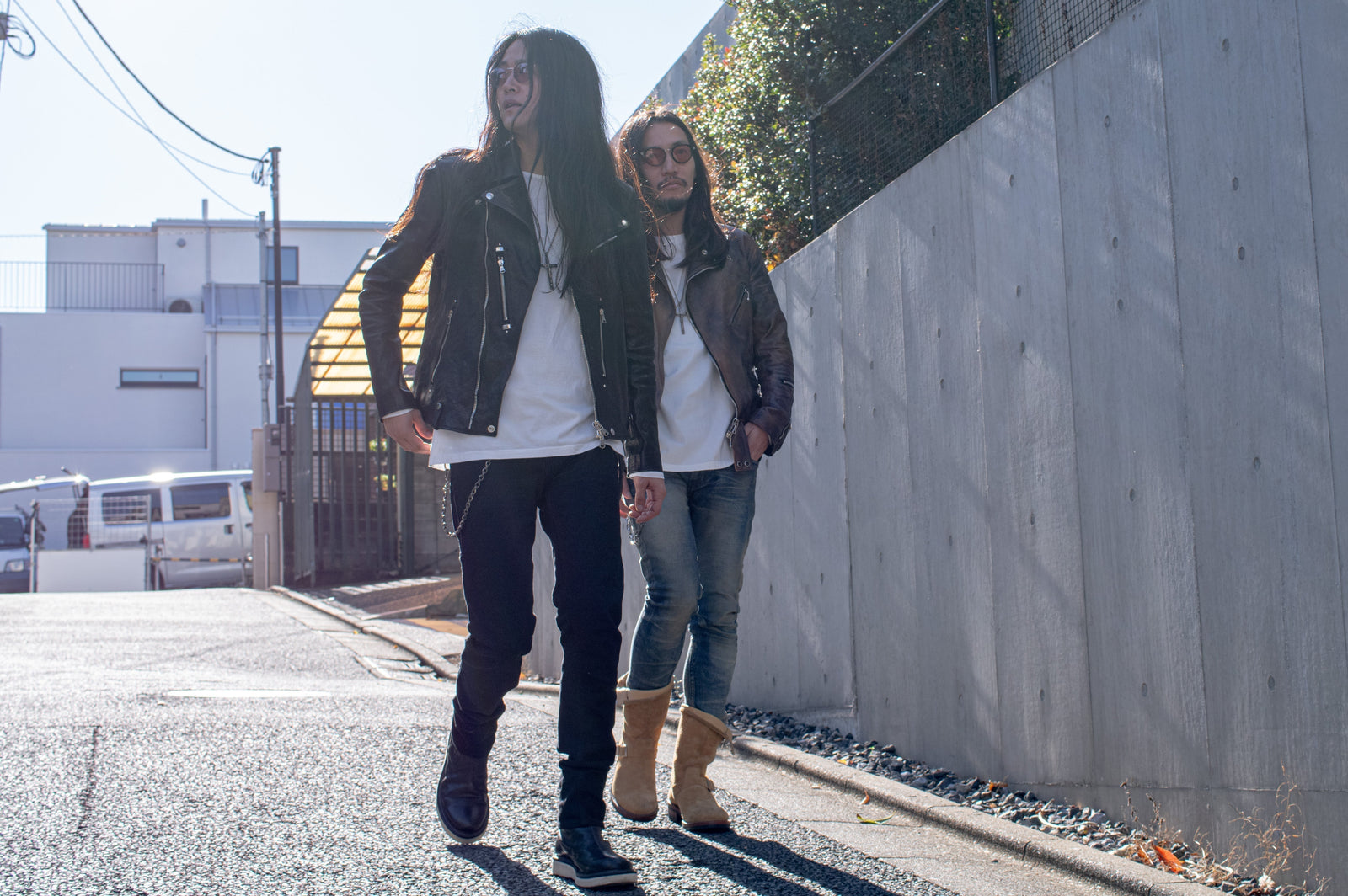 同じレザーでもここまで変わる “王道” 革ジャン × デニム4スタイル