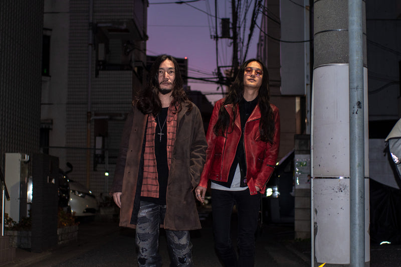 Burning dyed 新色 IRON RUST・DEEP RUBY － 最新スタイル 3選