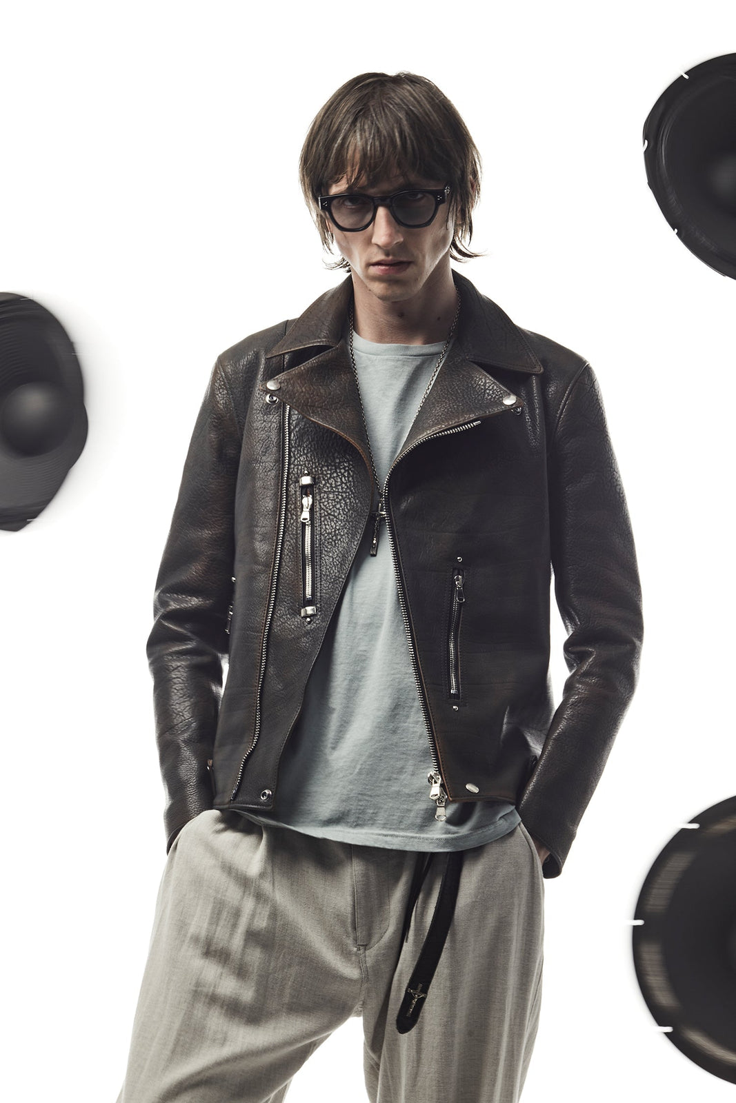 LOOK 29