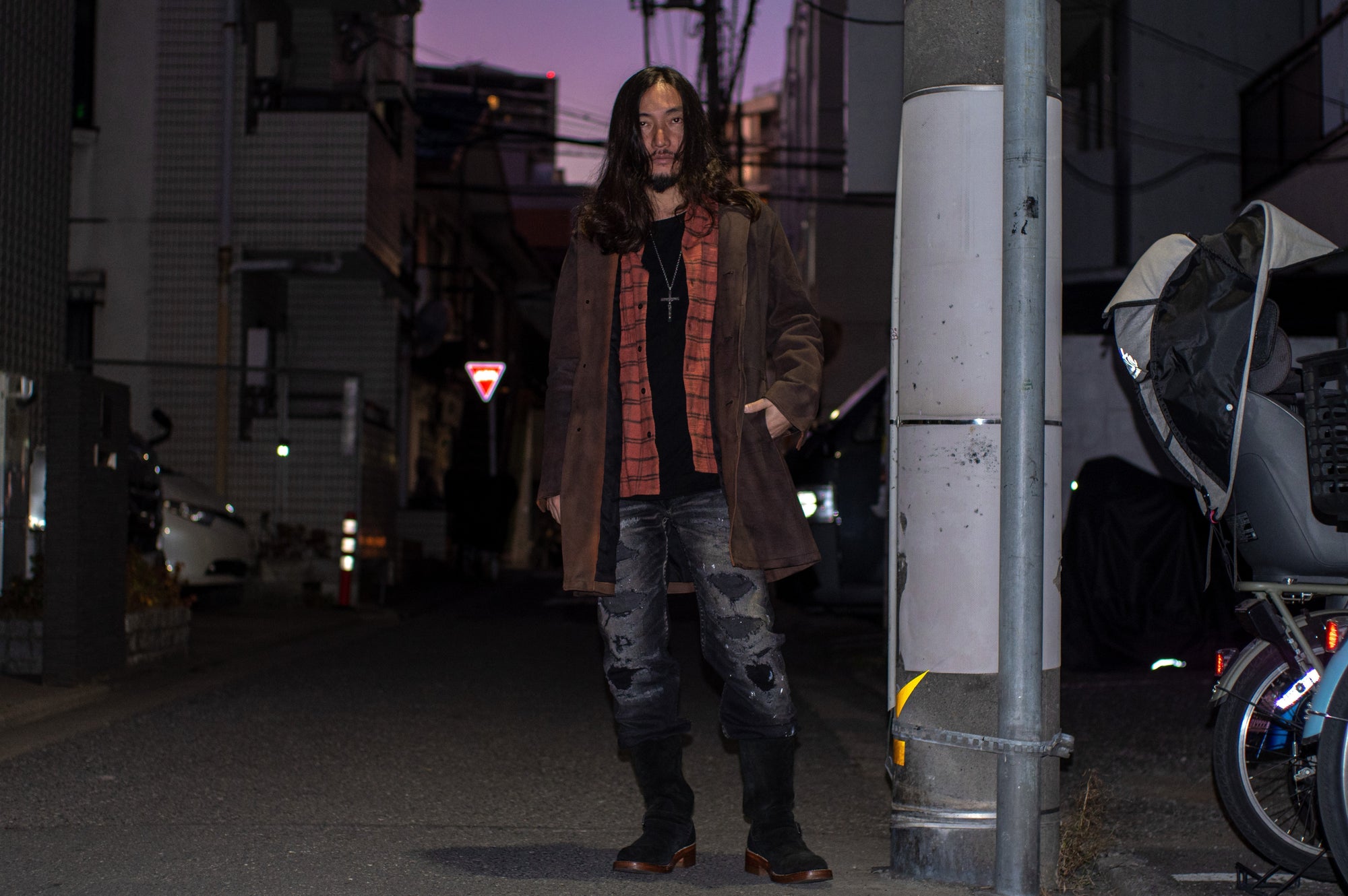 Burning dyed 新色 IRON RUST・DEEP RUBY － 最新スタイル 3選