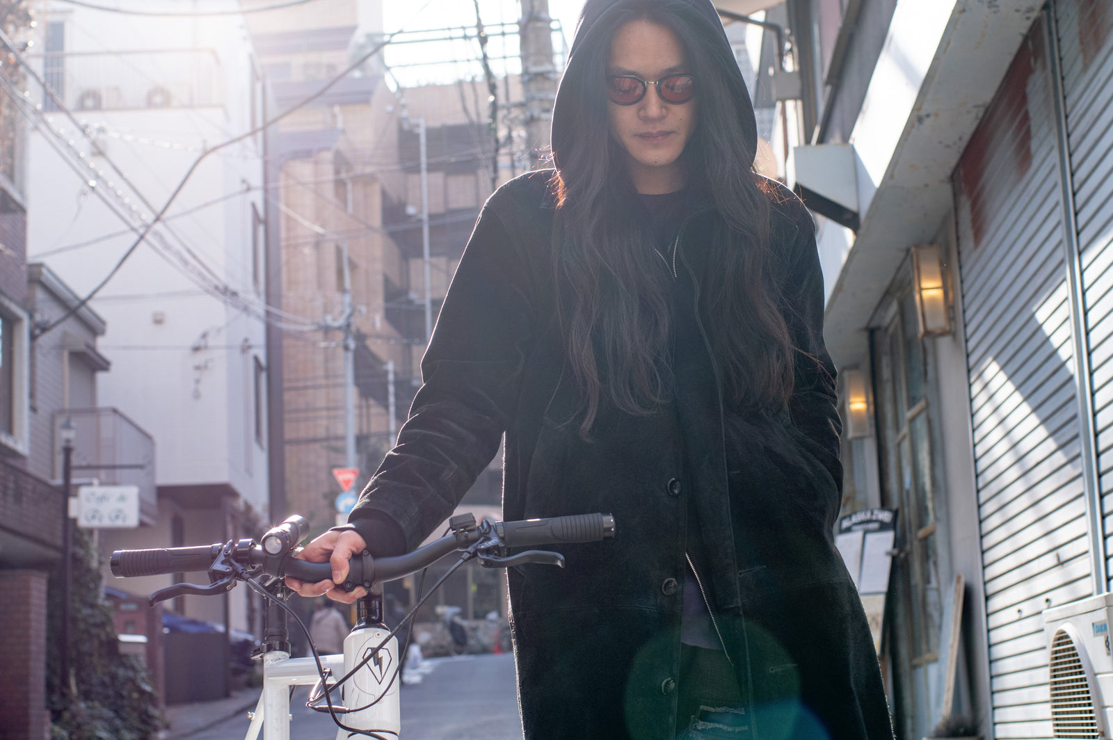 STAFF KOSE's partner｜Bicycle and ROY