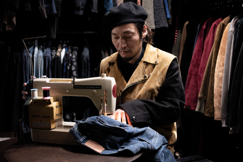 【スタッフインタビュー：TOSHIYA】リメイクジーンズが完成するまで