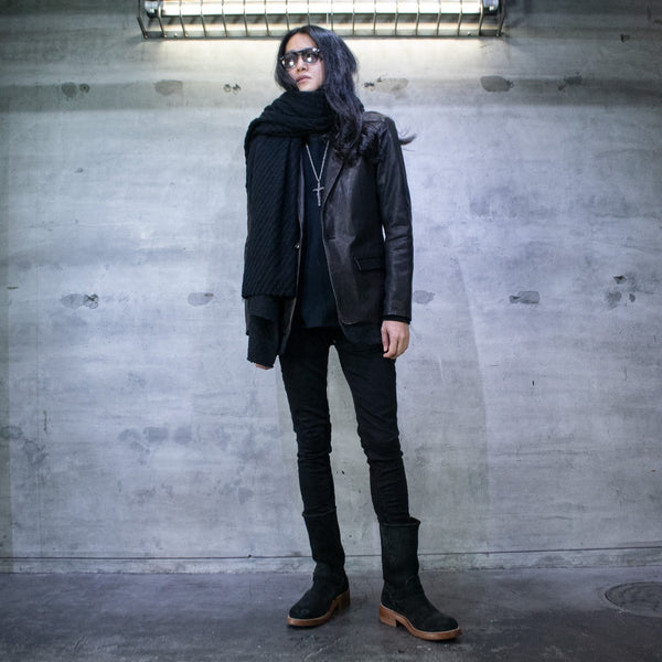 真冬のオールブラックコーデ特集！