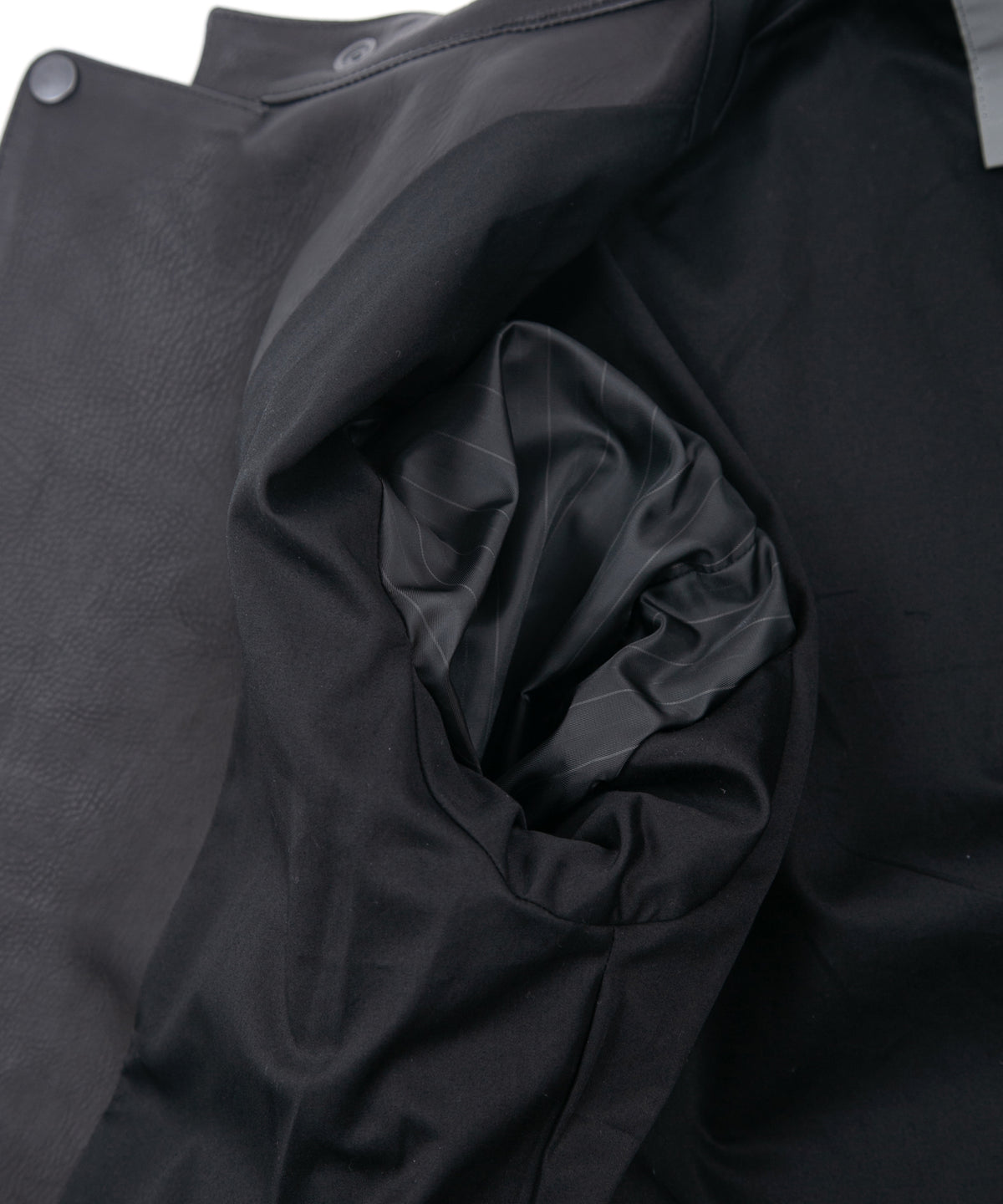 オイルカーフ RAW BURST セミダブルライダースジャケット - BLACK