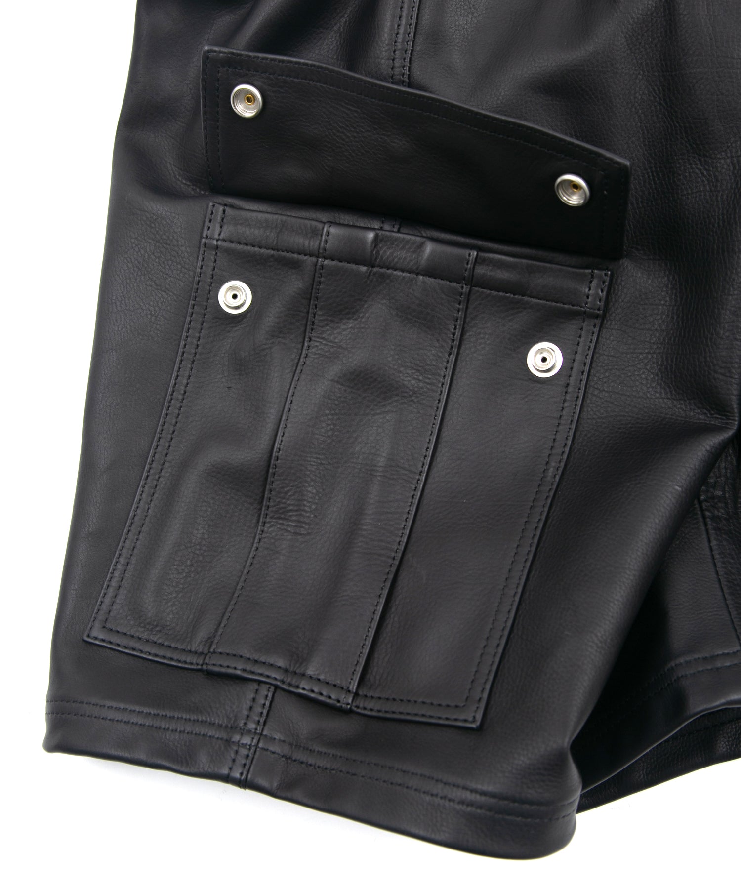 オイルカーフ Scott カーゴショートパンツ - BLACK – STRUM OFFICIAL