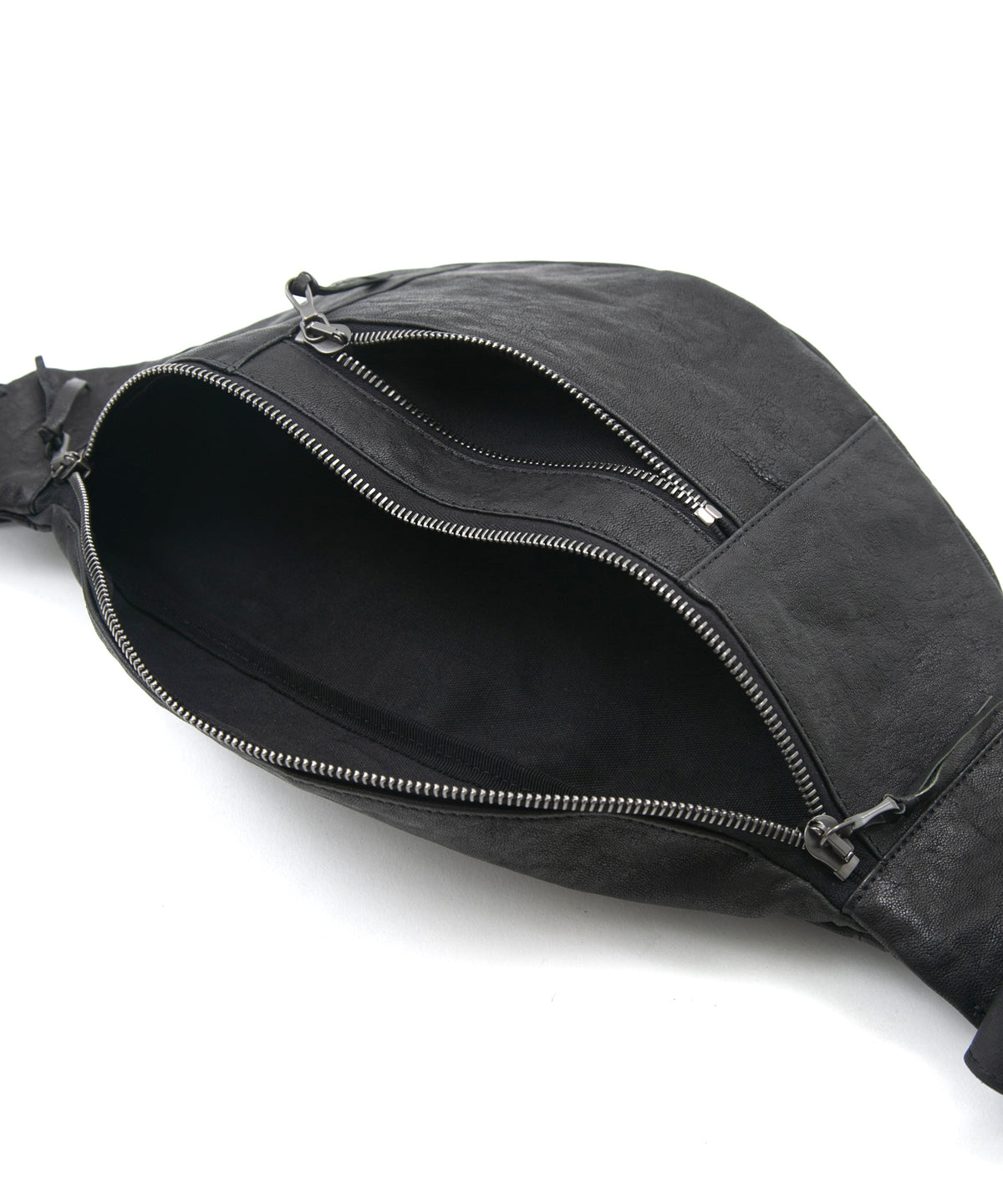 フルタンニン ピット鞣し シュリンク ホースハイド HIGH THROTTLE ボディーバッグ  - BLACK × BLACK