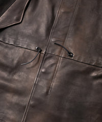 ハイブリッド タンニン鞣し カーフスキン 燃焼製品染め Burning Dyed  RUMBLE フィッシュテールコート - MILITARY BLACK