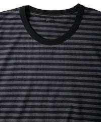 画像をギャラリービューアに読み込む, ボーダー強撚天竺 プリント クルーネック Tシャツ（ジャストフィット） - BLACK × GRAY