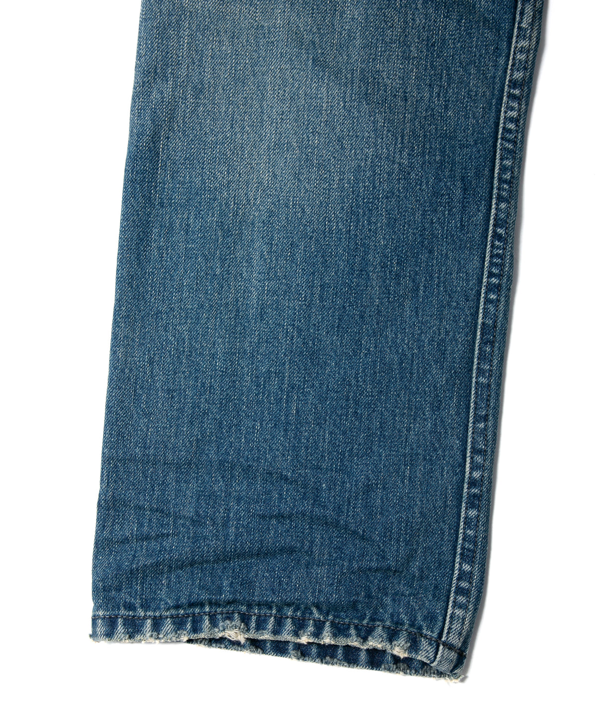 14oz ディープブルー ヘビーセルヴィッチ デニム 1977 レギュラーストレート クラッシュ & リペア + ユーズド加工 - INDIGO