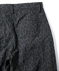 コットン ナイロン豹柄プリント テーパード ワイドパンツ - GRAY