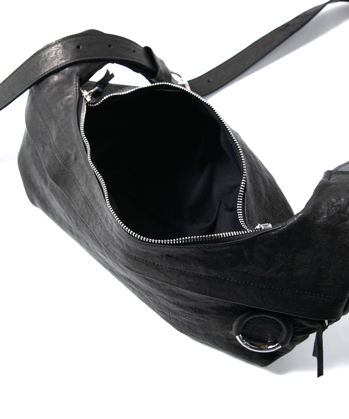 フルタンニン ピット鞣し シュリンク ホースハイド SHAFTER バナナバッグ  - BLACK