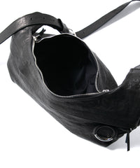 フルタンニン ピット鞣し シュリンク ホースハイド SHAFTER バナナバッグ  - BLACK