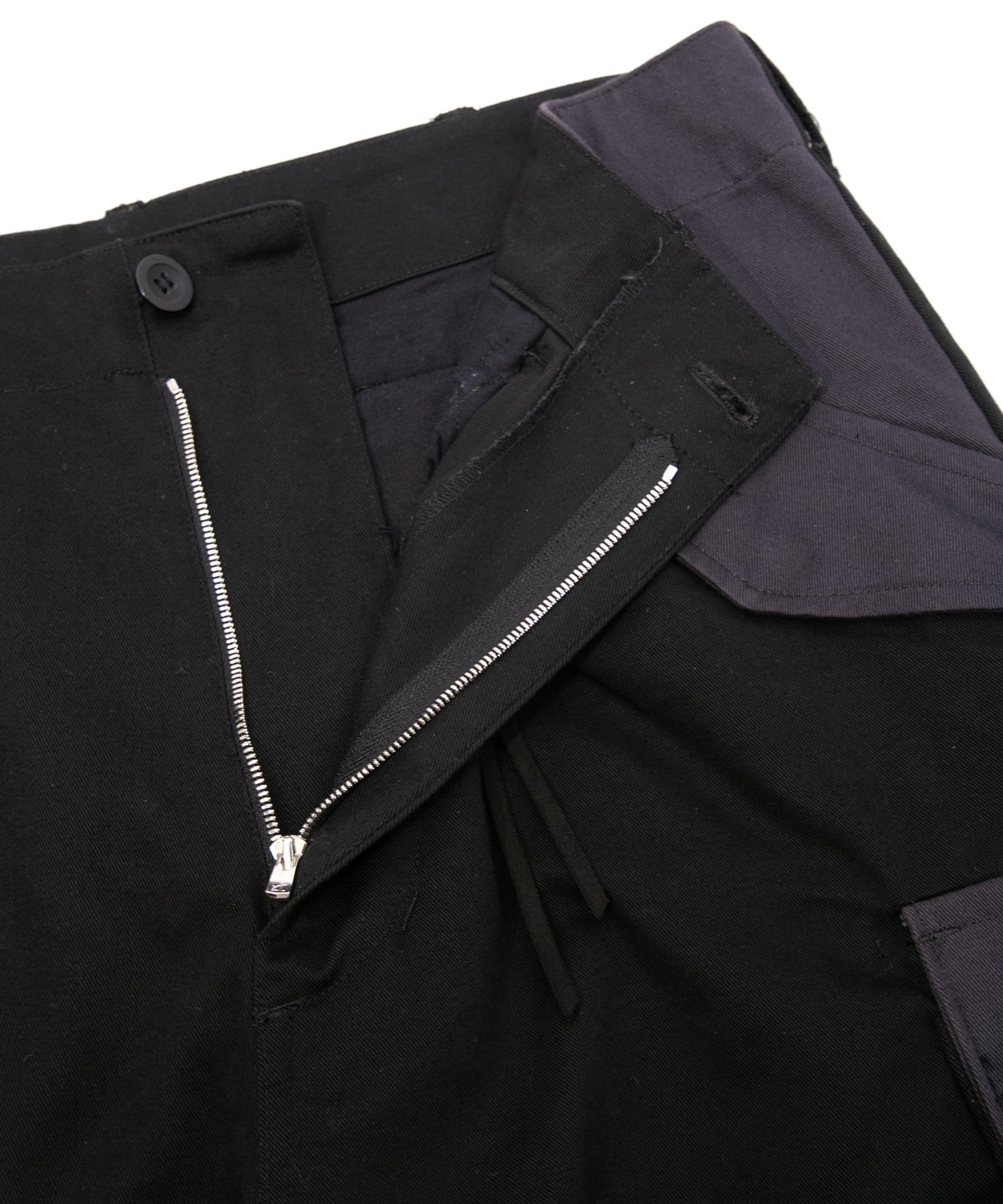 コットン ハイカウント チノクロス カーゴパンツ - BLACK