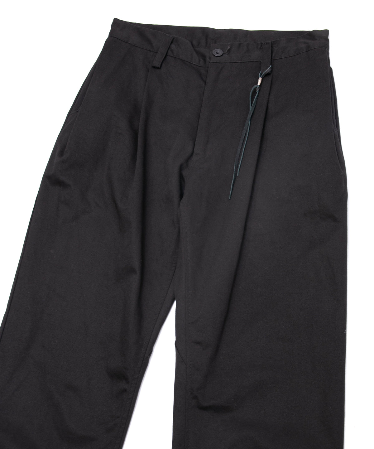 コットン ハイカウント チノクロス ワイドテーパードパンツ - BLACK