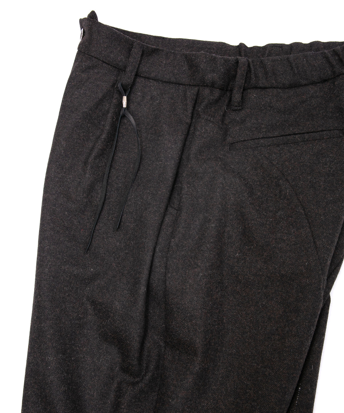 カシミア混 ストレッチ リサイクルウール ツイル バレル ワイド パンツ - BROWN