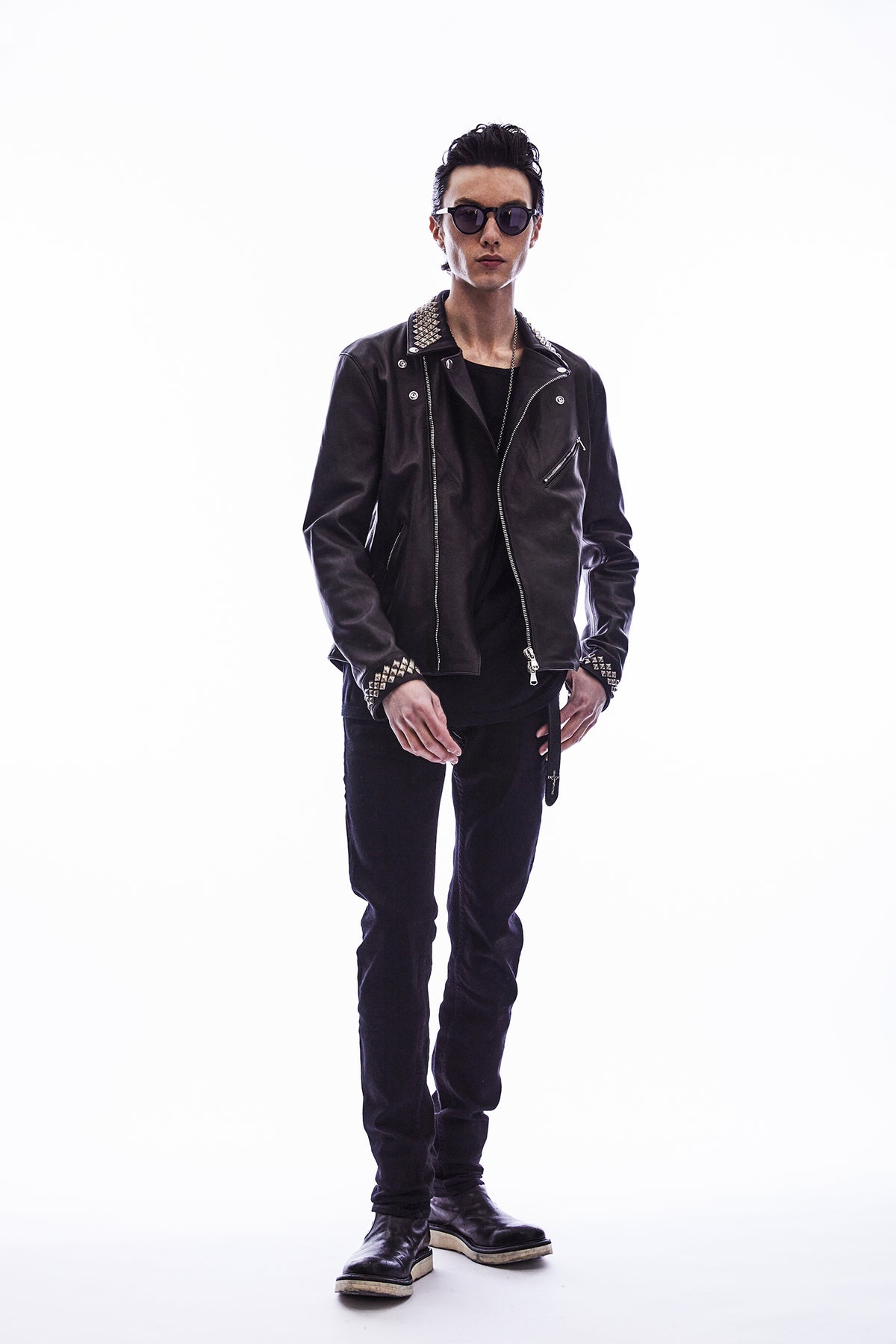 2023-24 AUTUMN / WINTER