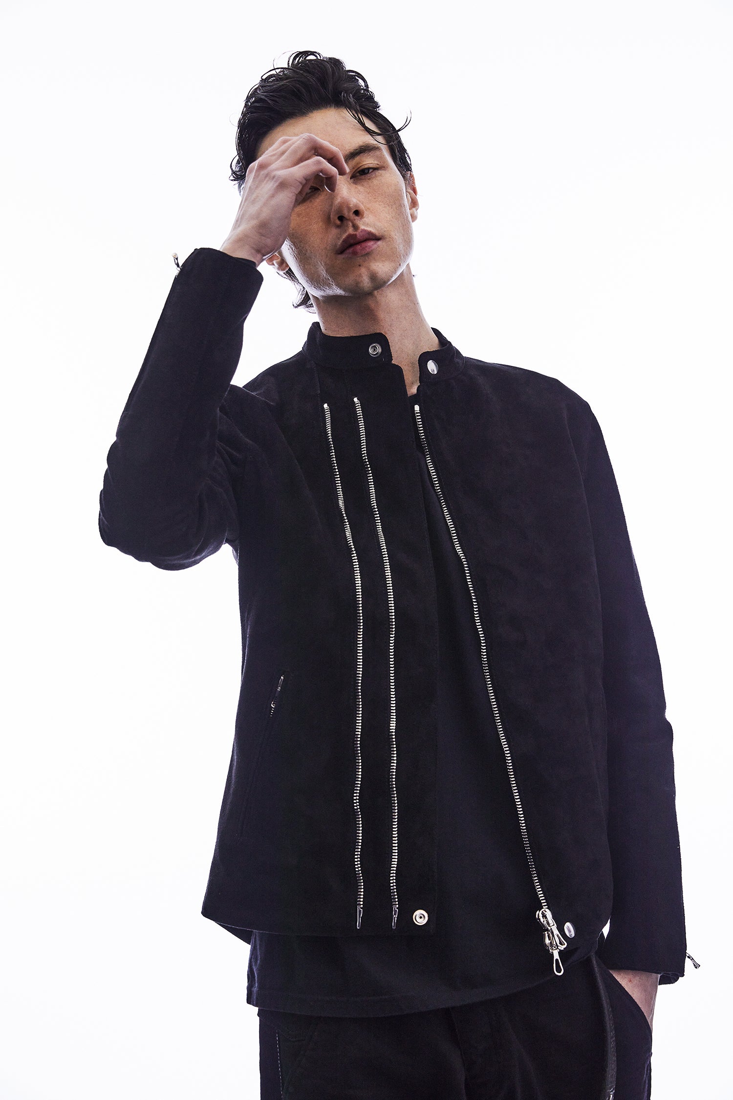 2023-24 AUTUMN / WINTER