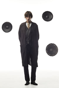 Hole-Punched Oil Calfskin BENNY Zipup Vest - BLACK