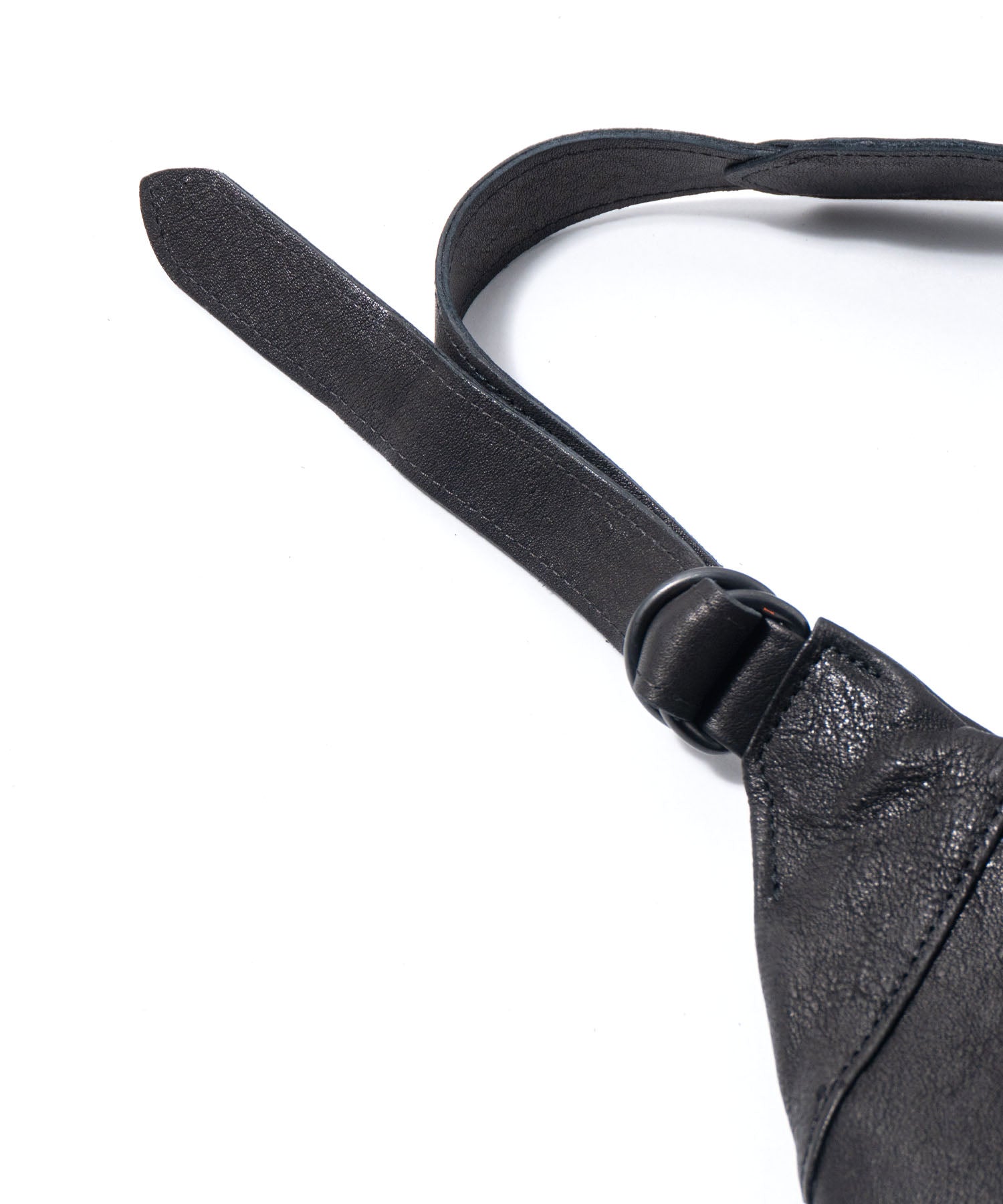 Load image into Gallery viewer, Pit Vegetable Full Tanned Shrank Horsehide Body Bag - BLACK × SILVER