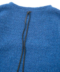 リサイクル ウール テディーフリース クルーネック ロングスリーブ T シャツ - BLUE