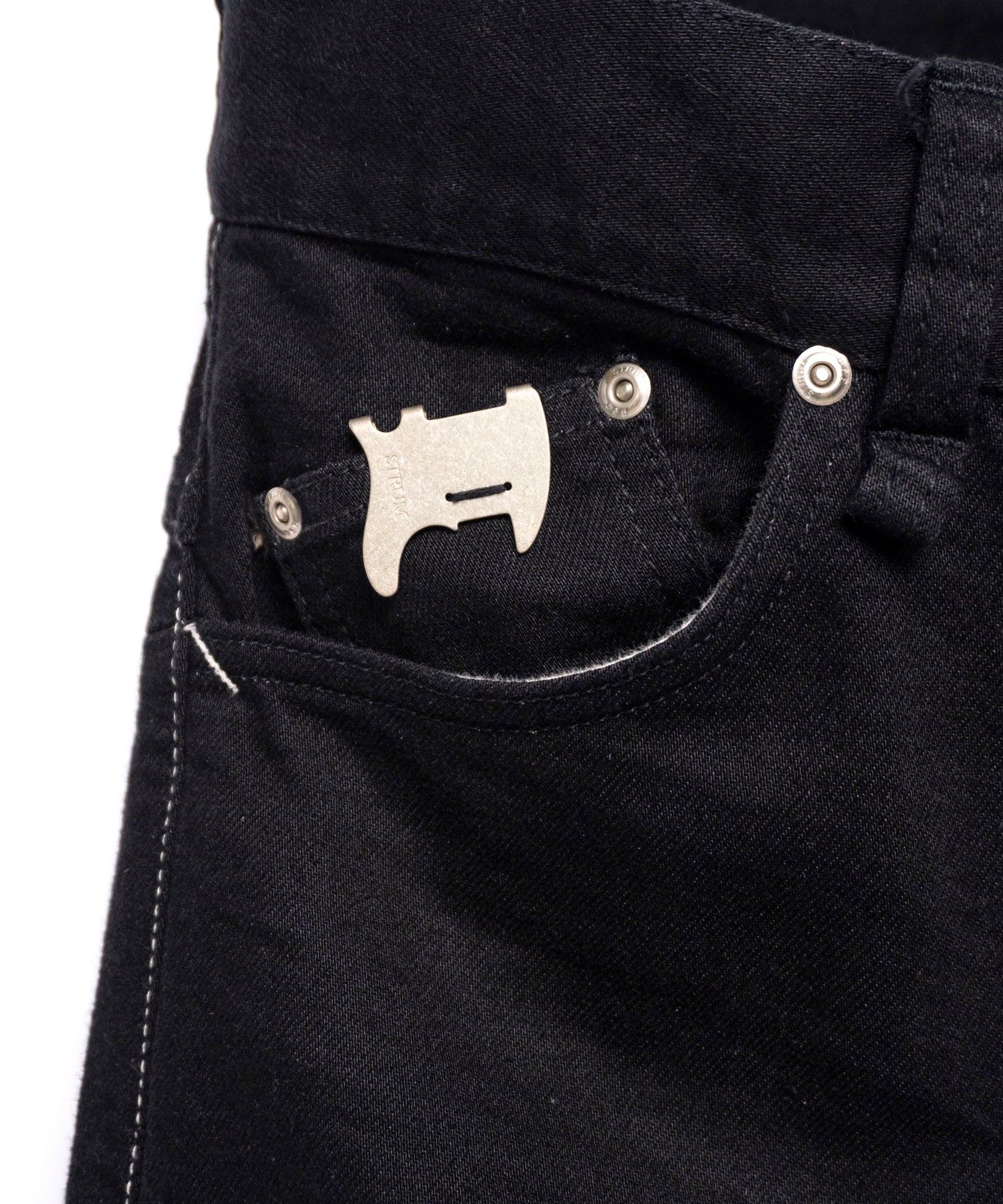 直営限定】レザーパッチワーク デニムパンツ - BLACK – STRUM OFFICIAL