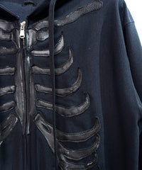 Load image into Gallery viewer, Zip-up Bone Hoodie - BLACK